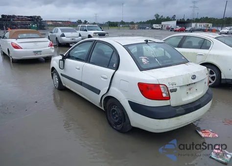2007 Kia Rio Lx z USA, uszkodzony, nr VIN KNADE123676238603